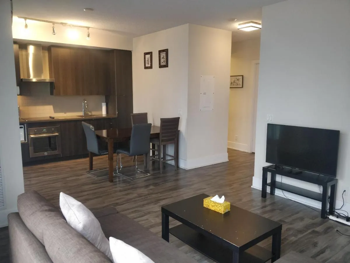 Entertainment District, Downtown Toronto - 300 Front 1 Bed 1 Bath, City View Lejlighed